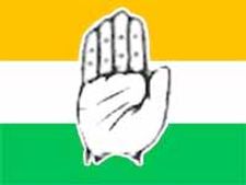 రాజీనామాలతో తెలంగాణ రాదు: వివేక్