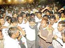 వరంగల్ పొలికేకలో తీవ్రమైన లొల్లి