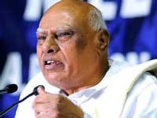 తెలంగాణలో 2 విద్యుత్ కేంద్రాలకు రోశయ్య....