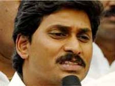 నాన్న దారిలో నడుస్తున్నా: జగన్