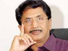చిరు వల్లే టిడిపి ఓటమి: మురళీ మోహన్