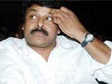 సహాయ చర్యలు చేపట్టండి: చిరు