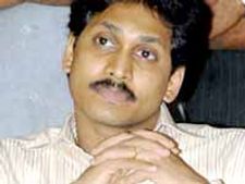 వైయస్ జగన్ కు షరతులతో కాంగ్రెసు హైకమాండ్ అనుమతి?