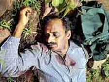 మావోయిస్టు ఆజాద్ మృతదేహానికి పోస్టుమార్టం పూర్తి