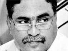 తెలంగాణ ముసుగులో టిడిపిపై కుట్ర జరుగుతోంది: ఎర్రబెల్లి