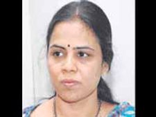 చిరంజీవికి టోకరా: వైయస్ జగన్ తో భూమా దంపతులు