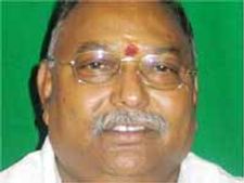 సొంత ఎజెండాతోనే వైయస్ జగన్ ఓదార్పు యాత్ర: రాయపాటి
