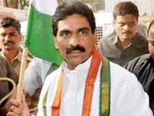 వైయస్ జగన్ కు ఎదురు తిరిగిన లగడపాటి రాజగోపాల్