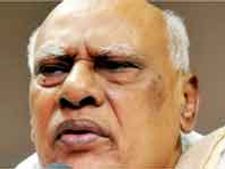 ముఖ్యమంత్రి రోశయ్య సాక్షిగా విద్యార్థులను ఈడ్చుకెళ్లిన పోలీసులు