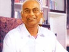 వైఎస్ జగన్ పార్టీలో చేరుతున్నా, పొన్నూరునుండి పోటీ?