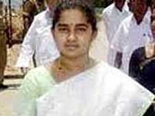 భానుమతి రాజకీయ కోణం?
