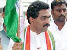 వైయస్ జగన్మోహన్‌ రెడ్డి కాంగ్రెస్ పార్టీలో చేరతాడు: లగడపాటి