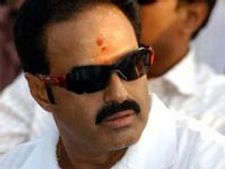 బాలకృష్ణ తడాఖా: సినిమా షూటింగ్ కోసం రిజర్వాయర్ పూడ్చివేత