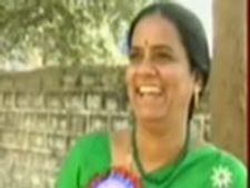 రోడ్డు ప్రమాదంలో బిజెపి నేత వనం ఝాన్సీ మృతి