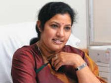 టిడిపిలో జోక్యం చేసుకోను, కడపలో కాంగ్రెసుదే గెలుపు: పురందేశ్వరి