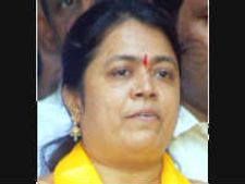 పార్లమెంటు సభ్యురాలు గుండు సుధారాణి తనయుడా, మజాకా?