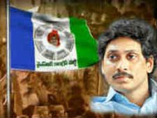 డిఎల్‌కు ఓటమి భయం: వైయస్సార్ కాంగ్రెస్, కాంగ్రెసు మధ్య ఘర్షణ