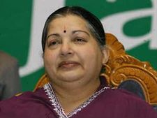 కరుణానిధి ప్రభుత్వానికి బుద్ధి చెప్పారు: అన్నాడిఎంకె అధినేత్రి జయలలిత