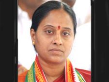 ఢిల్లీ అహంకారాన్నీ వైయస్ జగన్ దెబ్బ తీశారు: కొండా సురేఖ