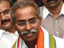 అబ్బాయ్ సానుభూతి అవసరం లేదన్న బాబాయ్