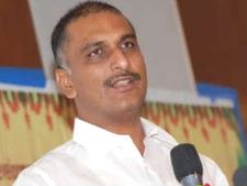 దమ్ముంటే తెలంగాణలో పోటీ చెయ్: లగడపాటికి హరీష్‌రావు సవాల్