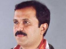 జగన్ తప్పు చేయకుండా సంపాదించాడా: యాష్కీ