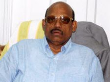 అన్ని పార్టీలు: టిజి వెంకటేష్, టిడిపి, వైయస్సార్సీ ధర్నా