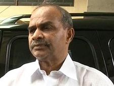 వైయస్ఆర్ బావమరిది రవీంద్రనాథ్‌కు కేంద్రం ఝలక్