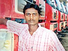 దక్షిణాఫ్రికాలో ఆంధ్రా యువకుడి మృతి