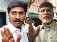తెలంగాణ పర్యటన: చంద్రబాబుకు భిన్నంగా జగన్ తీరు