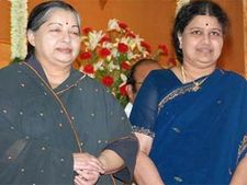  జయలలితకు శశికళ స్లో పాయిజన్ ఇచ్చారా?
