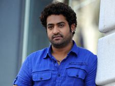 జూనియర్ ఎన్టీఆర్‌కు మథిర కోర్టు సమన్లు జారీ