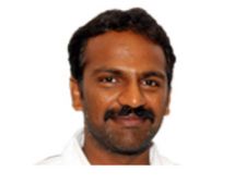 వైయస్ జగన్ పార్టీలోకి వంగవీటి రాధాకృష్ణ