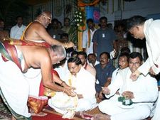 వైయస్‌కు నేనే సూచించా: పావలా వడ్డీ రుణంపై సిఎం