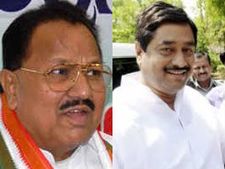 బుగ్గలు నిమిరితే...: జగన్‌పై ధర్మాన, అనర్హుడన్న డిఎస్
