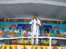 నేను స్పోర్ట్స్ పర్సన్‌ని, నేరుగా ఎదుర్కుంటా: సిఎం