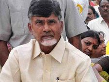 నా రికార్డ్స్ బ్రేక్ చేయాలంటే ఎవరికైనా ఏళ్లు: చంద్రబాబు