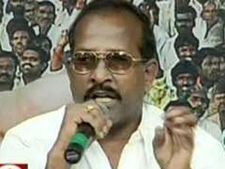 షర్మిల 'బాణం'పై టిడిపి కౌంటర్: ఏసు జైలుకు పంపారు
