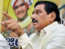 చంద్రబాబుపై విమర్శలకే షర్మిల పాదయాత్ర: కెఇ