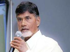 బాబాయ్‌తో వచ్చి: బాబునికల్సిన ఎర్రన్నాయుడి కొడుకు