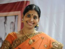 నదిలో దూకి గాయని నిత్యశ్రీ భర్త ఆత్మహత్య