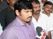 కోటి సంతకాల సేకరణ: జగన్ పార్టీలోకి దర్శి ఎమ్మెల్యే!