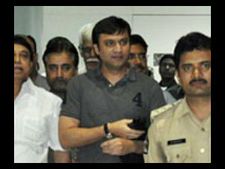 ఒకరోజు ముందే ముగిసిన అక్బరుద్దీన్ విచారణ, జైలుకు