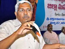 కెవిపికి ఆ రెండే తెలుసు, రౌడీషీట్ తెరవాలి: కోదండరామ్