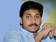 జగన్ ఇమేజ్ డామేజ్: 12శాతం పడిపోయిందా!?
