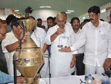  లోపాలే రాస్తే ఎలా: మీడియాకు కిరణ్ రెడ్డి క్లాస్