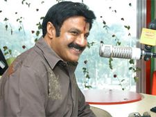 చంద్రబాబు సభ: విశాఖకు చేరుకున్న బాలయ్య