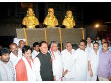 విశ్వనాథ, జాషువా సరసన సినారె