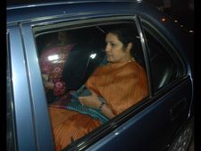 పురంధేశ్వరితో బాలయ్య: తిక్కవరపు ప్రకటన