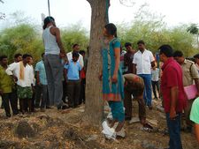 ప్రేమ: యువతితో కలిసి వివాహితుడి ఆత్మహత్య